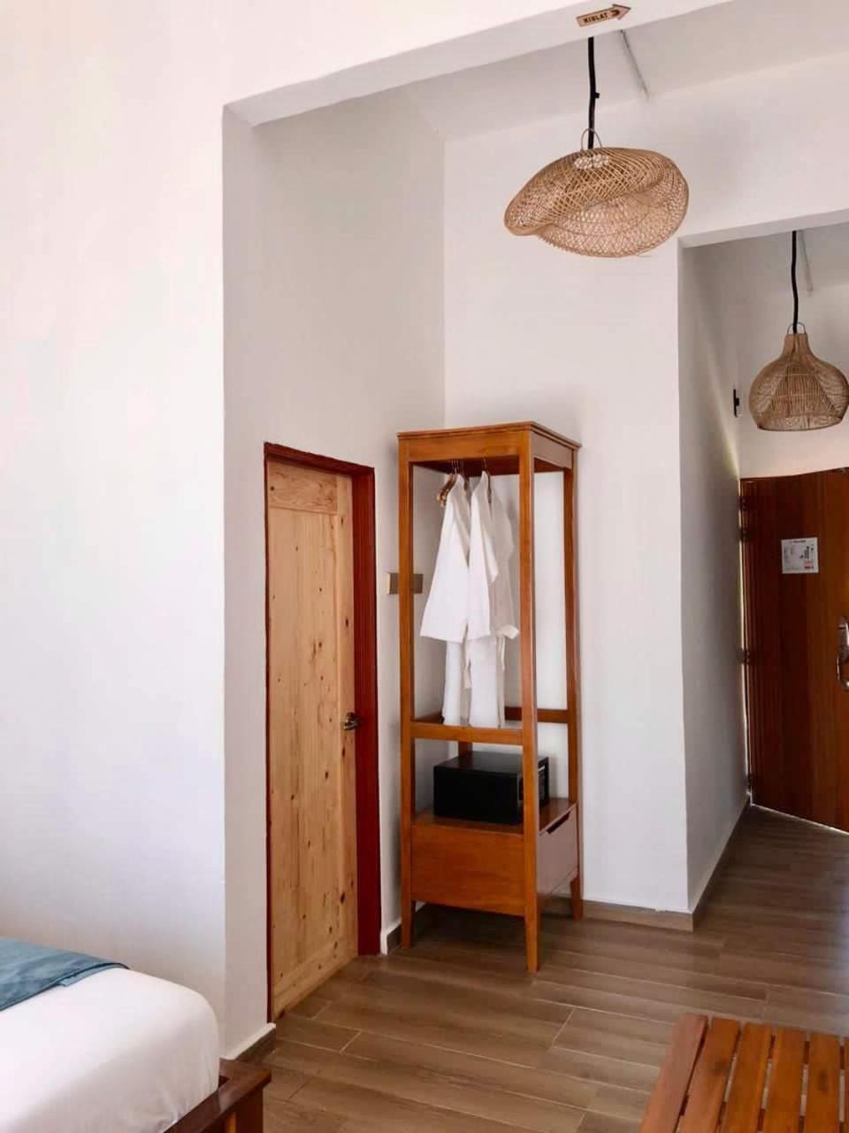 Villa Bari Loft Setiu Exteriör bild