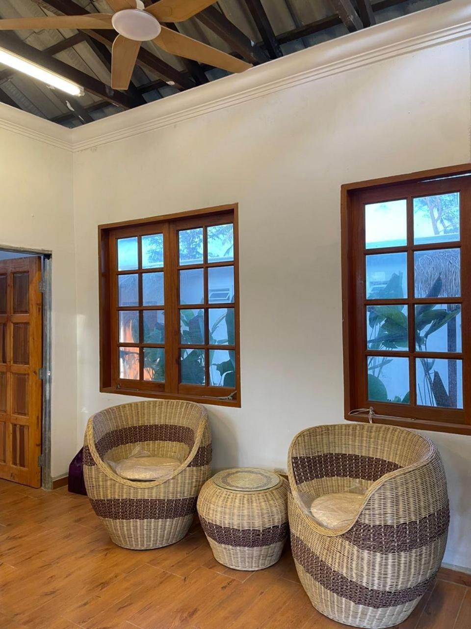 Villa Bari Loft Setiu Exteriör bild